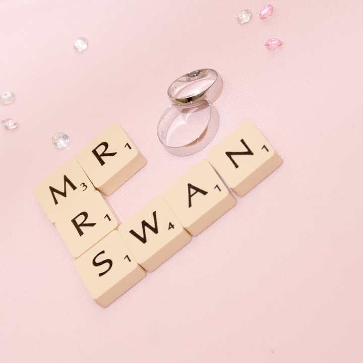 Swan 285